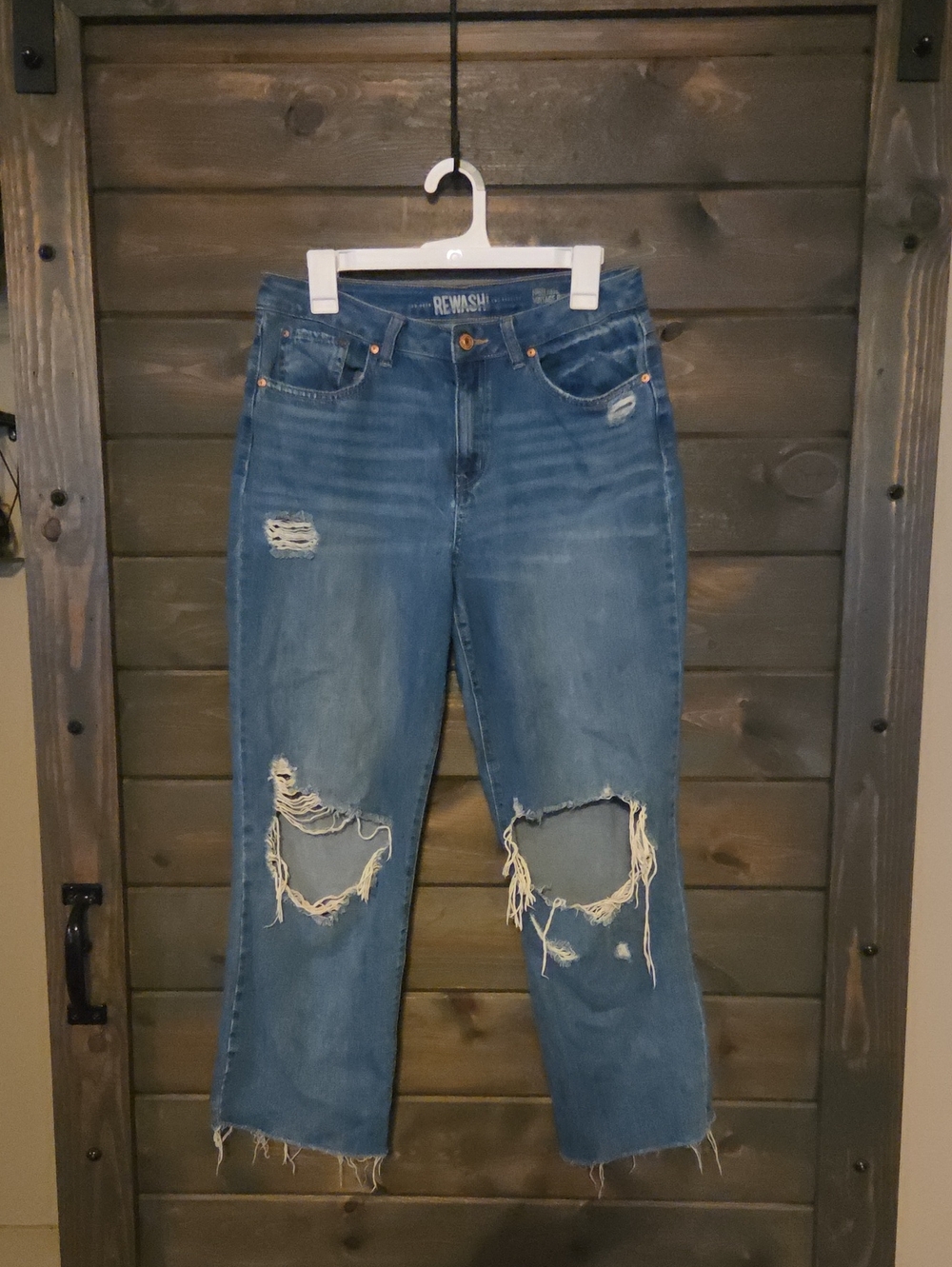 Rewash Distressed Cropped Straight-Leg Jeans in Blue